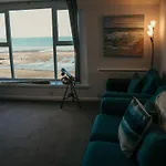 14 Burnett House By Prestige Sa * Seascale