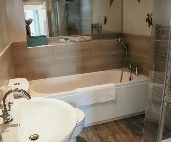 14 Burnett House By Prestige Sa * Seascale